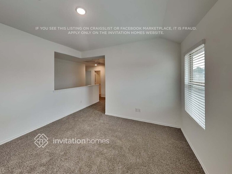 Building Photo - 22303 Stoney Ravine Dr