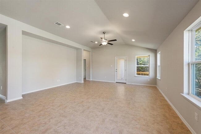 Building Photo - 4302 Lindberg Ln