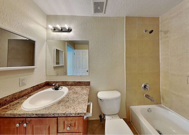 Building Photo - 243 W Martin St