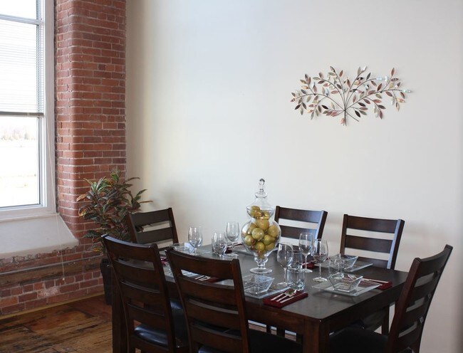 Dining Area - Riverbank Lofts