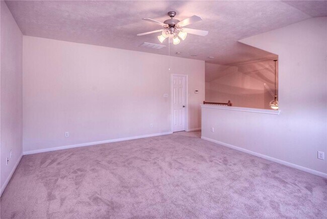 Building Photo - 21914 Hannover Ridge Dr
