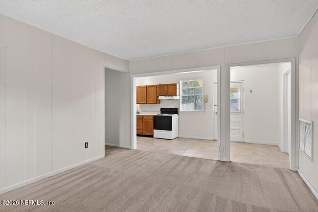 Building Photo - 8900 Crystal Springs Rd