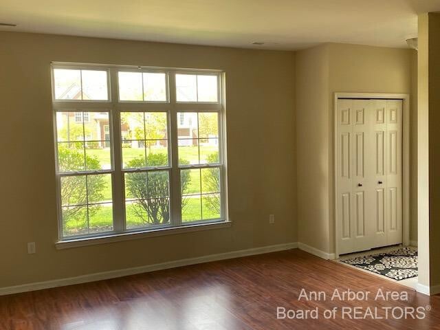 Building Photo - 3254 Primrose Ln