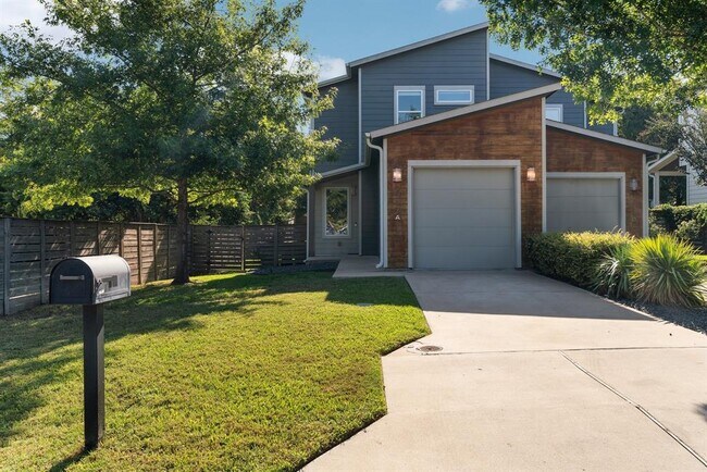 Building Photo - 7217 Blessing Ave