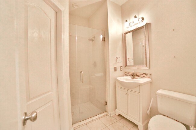 Building Photo - 21811 Columbia Falls Ct