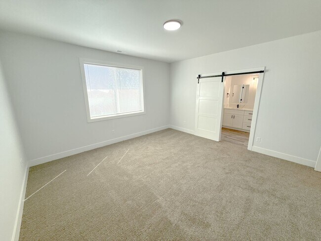 Building Photo - BRAND NEW 3 Bedroom, 2 bath Home