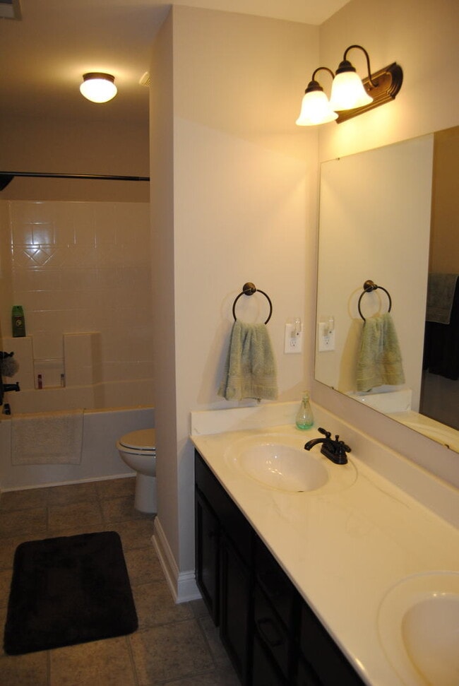 Building Photo - Spacious 4-Bedroom Home with Loft, New Carpet & Private Cul-de-Sac Location