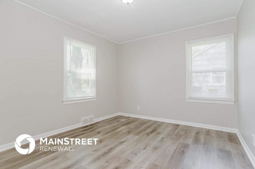 Building Photo - 11810 W 69th St