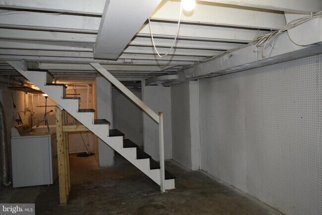 Building Photo - 4500 Franconia Rd