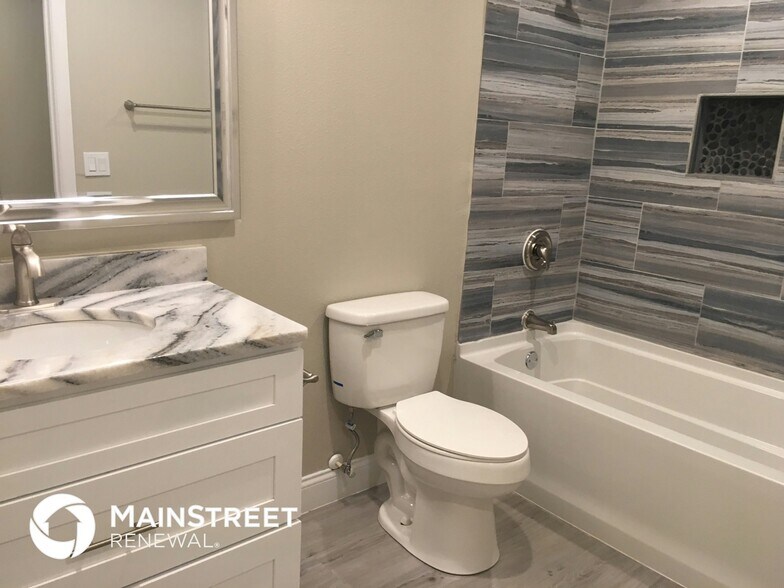 Building Photo - 1410 Gorham St