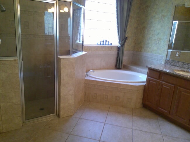 Building Photo - 6425 Royal Palm Beach Blvd