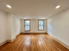Building Photo - 1328 N Washington St