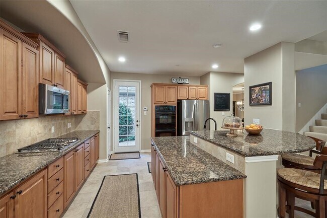 Building Photo - 43 S Longsford Cir