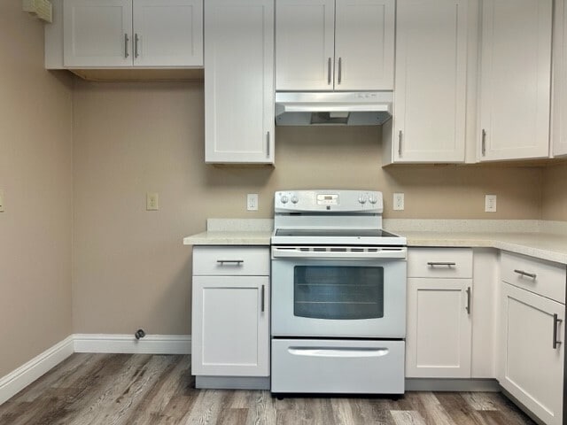 Building Photo - Beautifully Updated 4-Bedroom Home