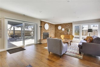 Building Photo - 808 Buckeye St