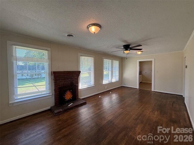 Building Photo - 507 Turnersburg Hwy