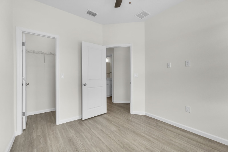 Building Photo - 2549 Slim Haywood Ave