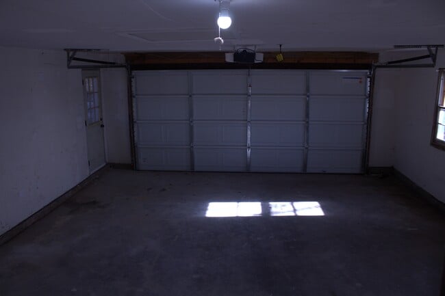 Building Photo - 13070 New Halls Ferry Road