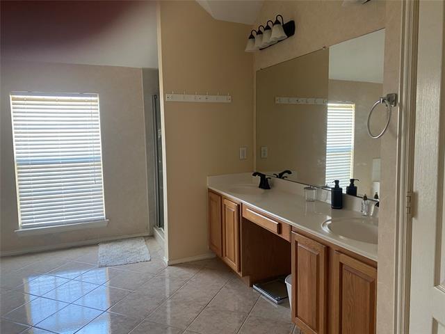 Building Photo - 1230 Donegal Ln