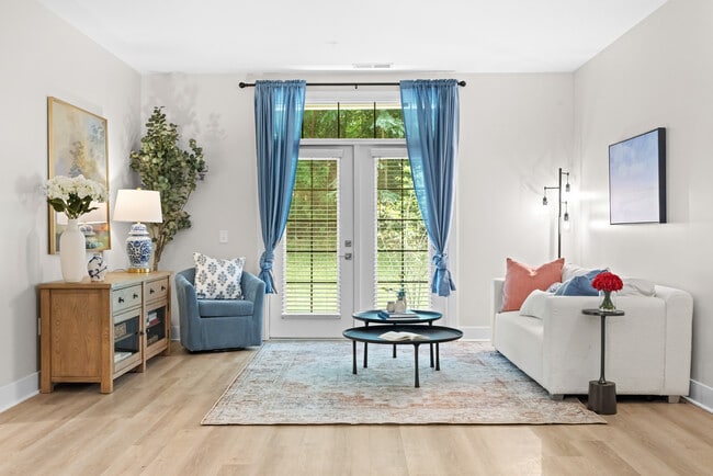 Azalea - Living Space