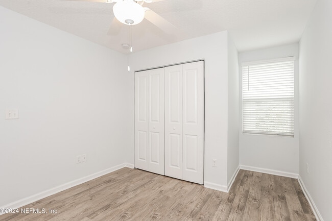 Building Photo - 546 Eiseman Wy