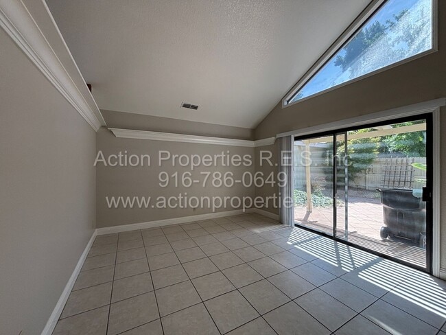 Building Photo - Gated Johnson Ranch: 3 Bed, 2.5 Bath - New...
