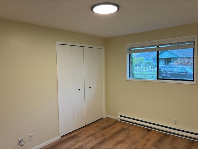 Building Photo - 1506 Skagit St