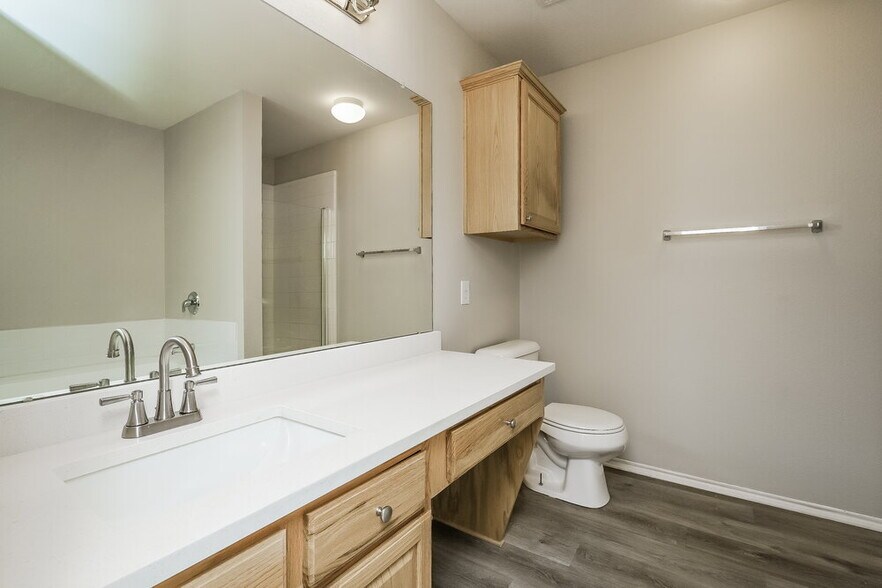 Building Photo - 8813 Sagebrush Trail
