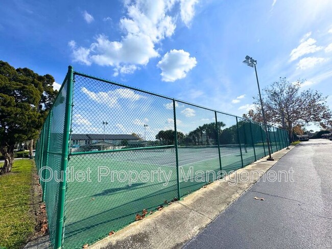 Building Photo - 1742 Potomac Ct