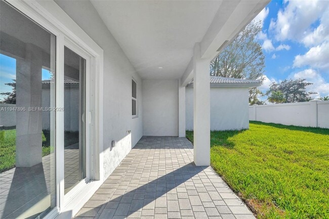 Building Photo - 27210 SW 159th Path