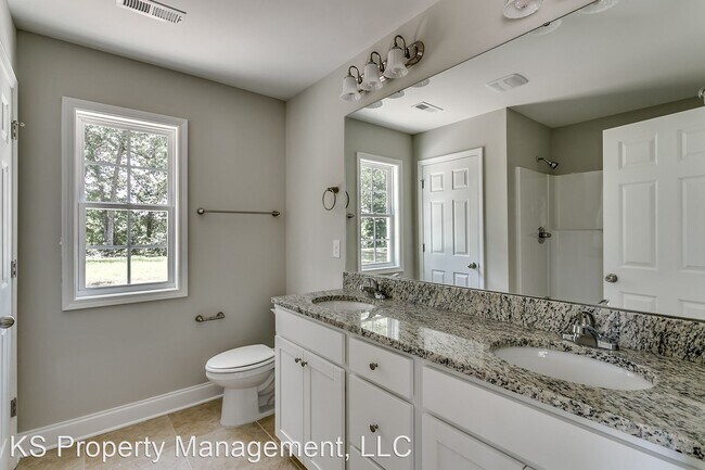 Building Photo - 3 br, 2 bath House - 124 Clearwind Court