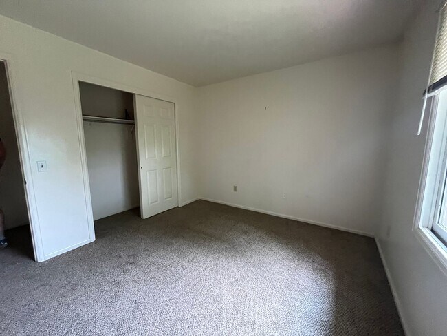 Building Photo - Wonderful Home in Central Fort Collins