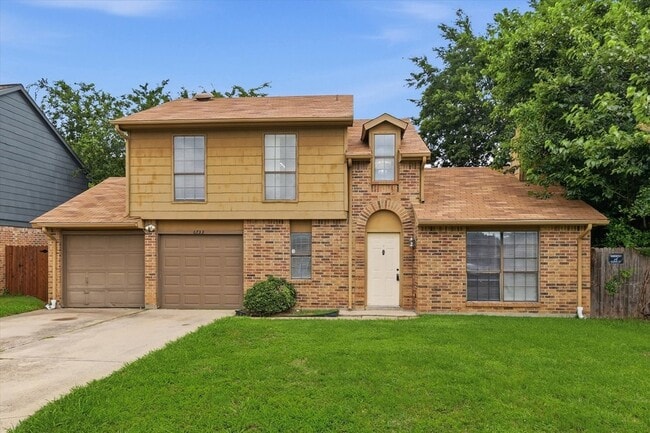 Building Photo - 6733 Dandelion Dr