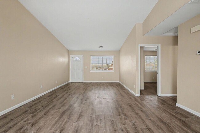 Building Photo - 1081 Jubilee Ct