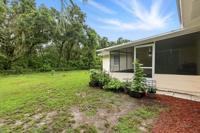 Building Photo - Spacious 4-Bedroom Home in Wildwood – Rece...