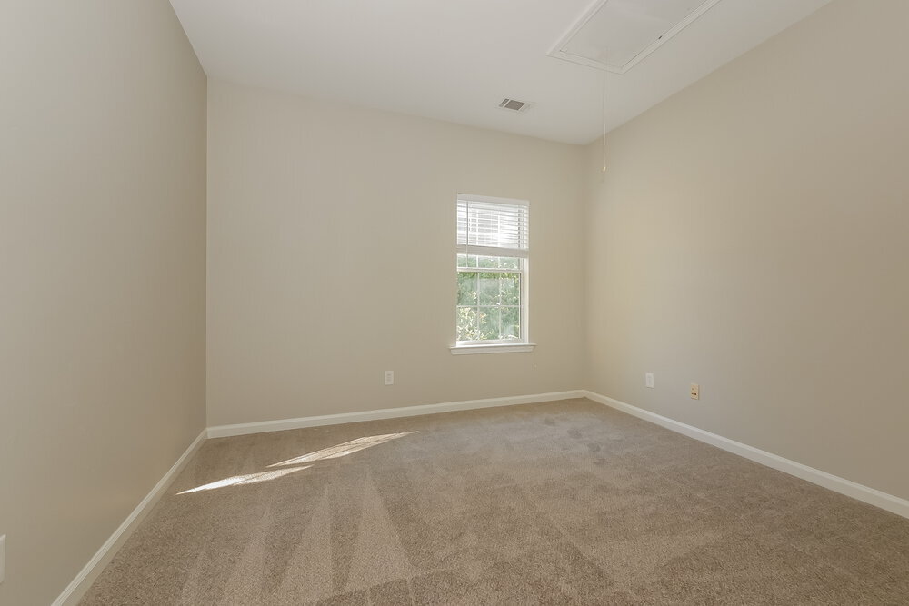 Building Photo - 537 Anglewood Trace