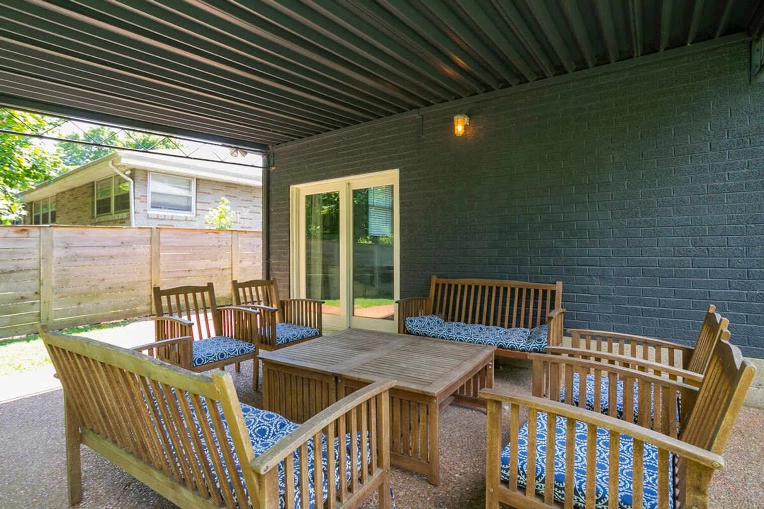 Building Photo - 917 Potter Ln