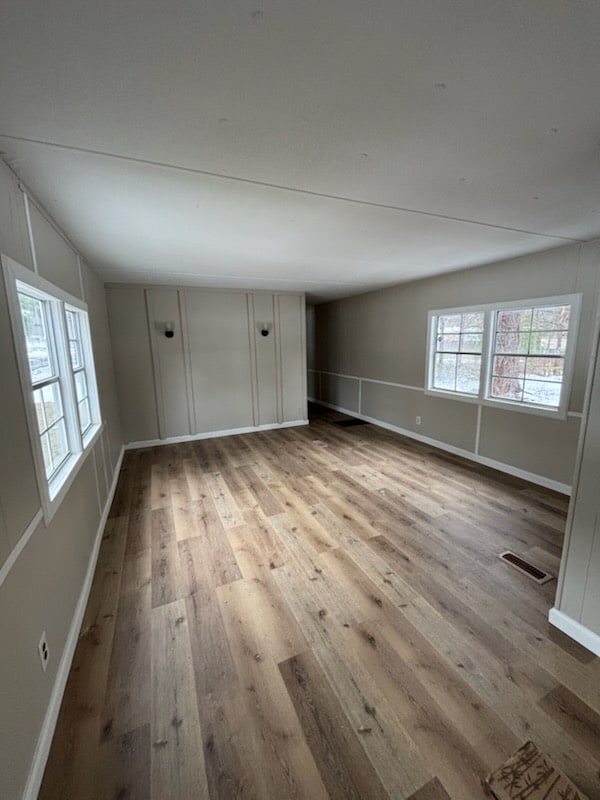 Building Photo - 606 Fernwood Ln