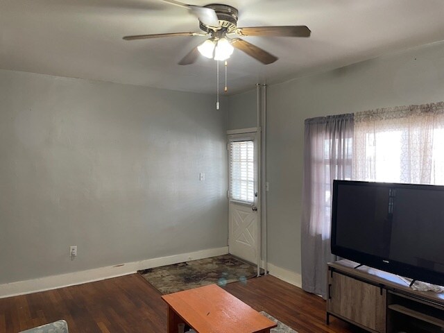 1st Fl - 2730 6th Ave