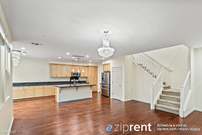 Building Photo - 5 br, 3 bath House - 334 Pacifica Drive, B...