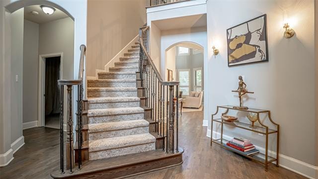 Building Photo - 6067 Chippewa Trail