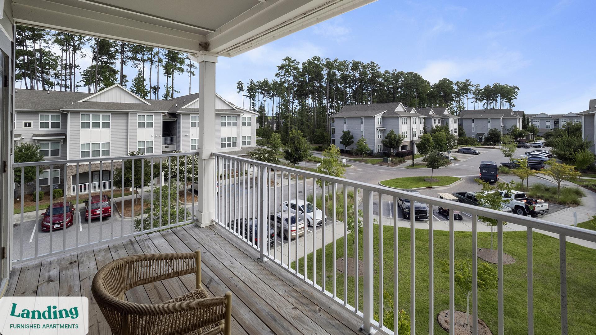 Building Photo - 195 N Creek Dr