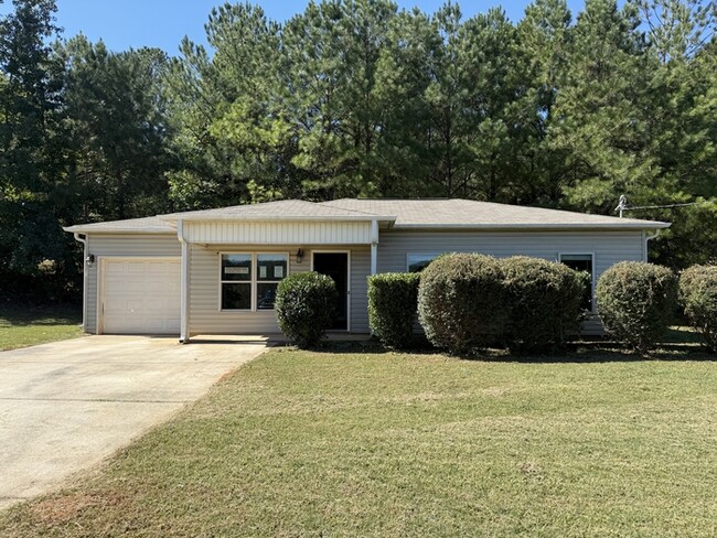 Primary Photo - 3 Bed / 2 Bath Rental House in Vance, AL