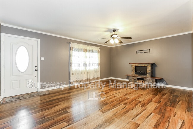 Building Photo - 7 Ebbtide Ln