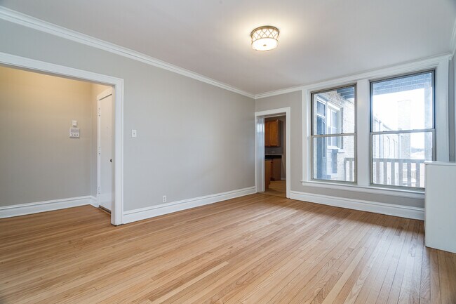 Dining Room - 603 Washington Blvd