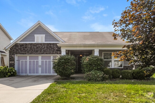 Building Photo - 4557 Walcott Dr