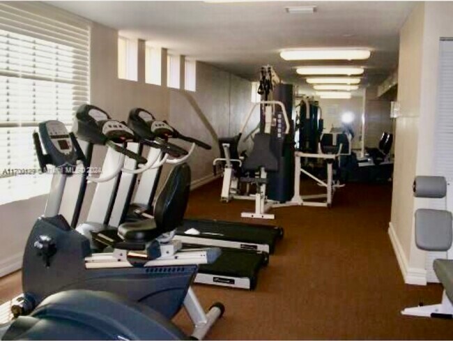 Building Photo - 6280 NW 186th St