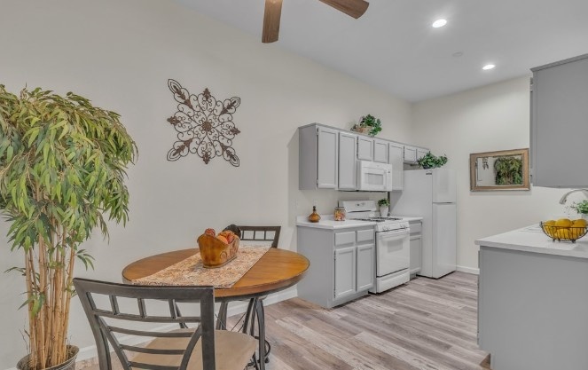 Building Photo - 700 Carnegie St