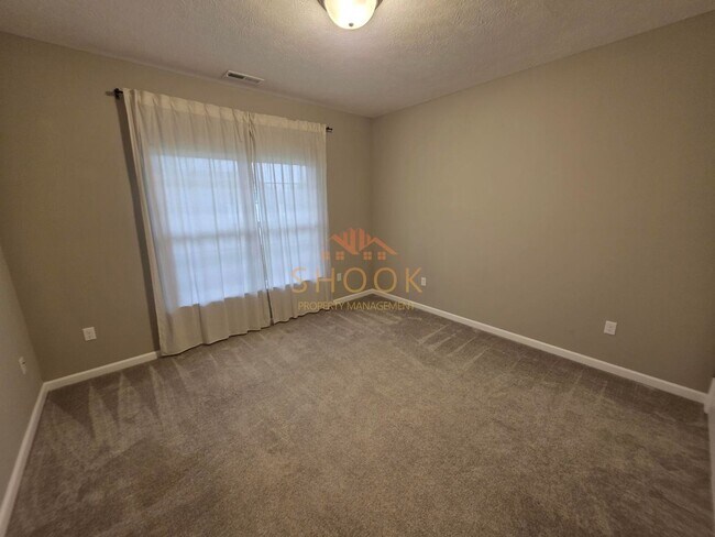 Building Photo - Absolute STUNNER on Lafayette's Desirable South Side