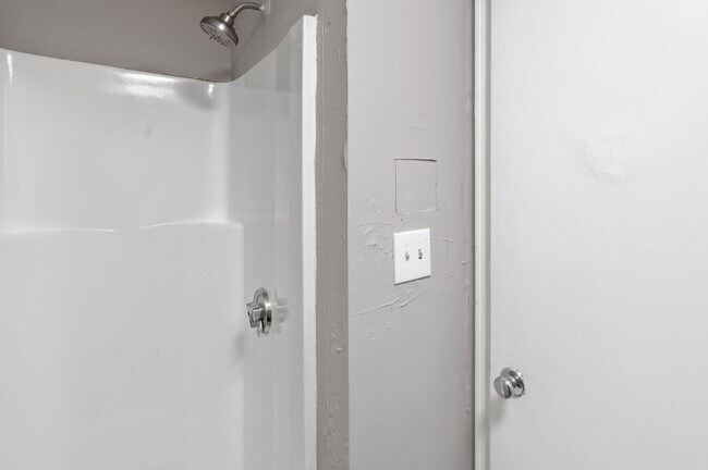 Building Photo - 26 Old West Brookfield Rd